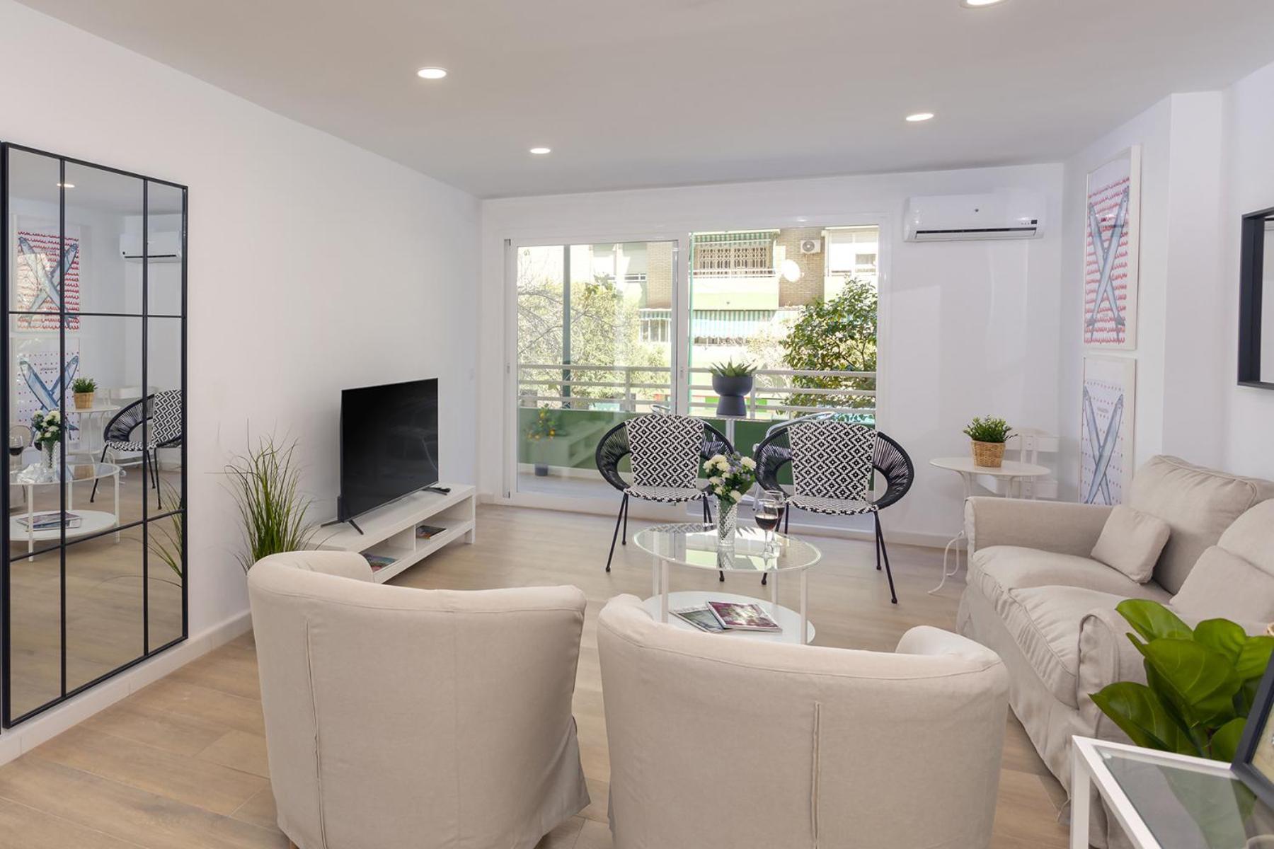 -Malagasunapts-El Palo Dream & Beach Exterior photo