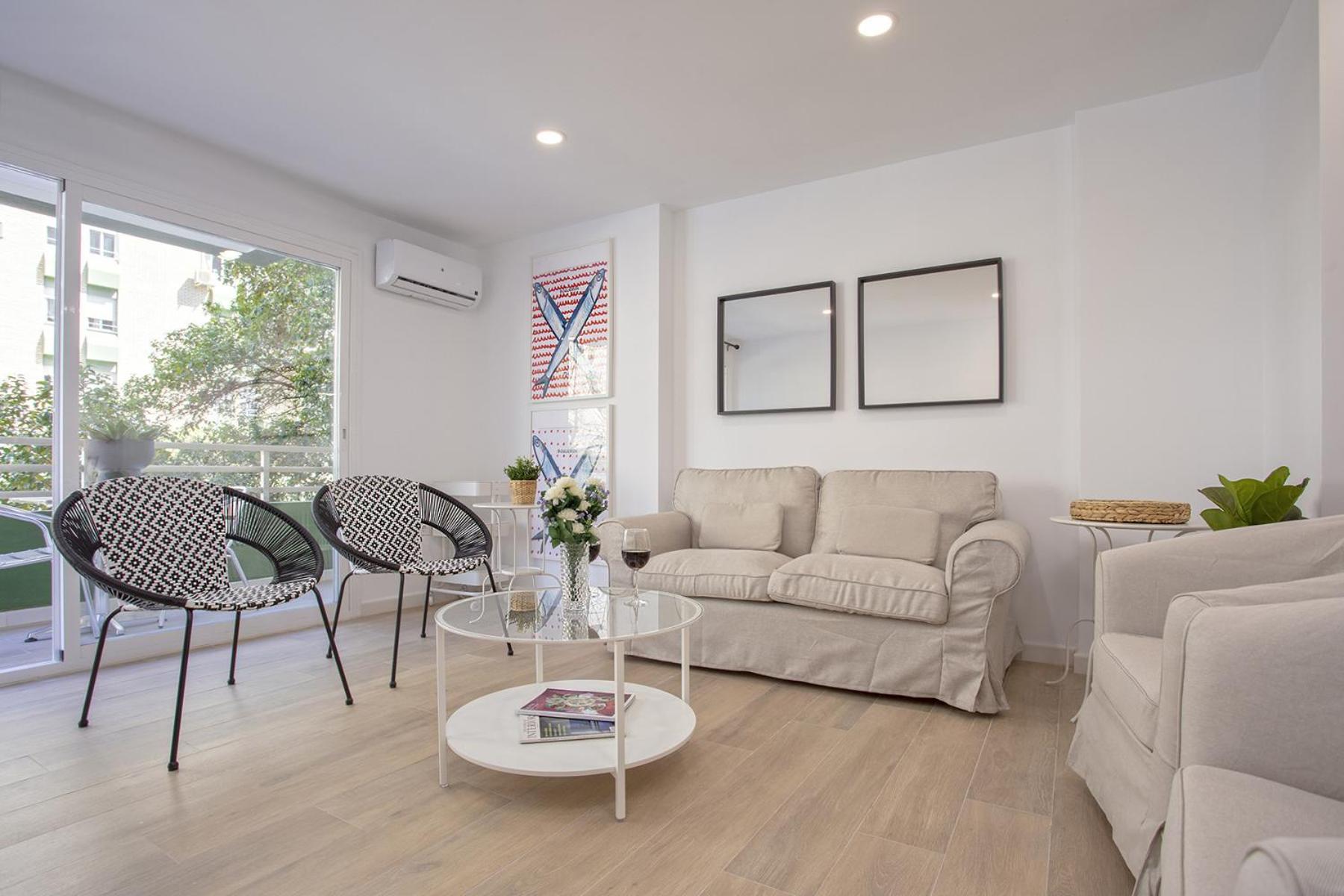 -Malagasunapts-El Palo Dream & Beach Exterior photo